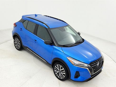 Used 2024 Nissan Kicks SR image 18