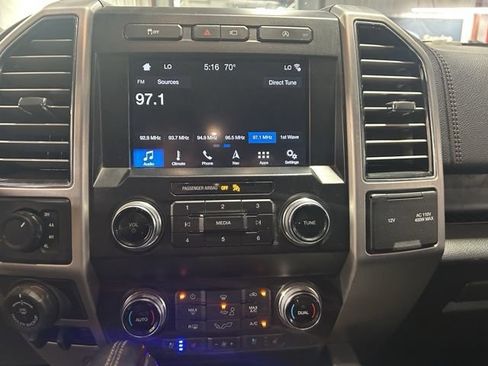 Used 2019 Ford F150 Platinum w/ Equipment Group 701A Luxury AWD/4WD image 29