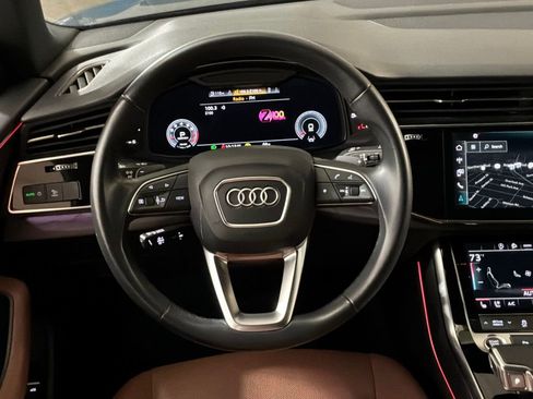 Used 2022 Audi Q8 Premium Plus image 12