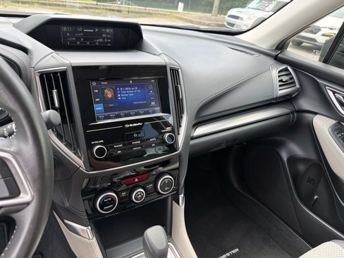 Certified 2024 Subaru Forester Premium AWD/4WD image 29