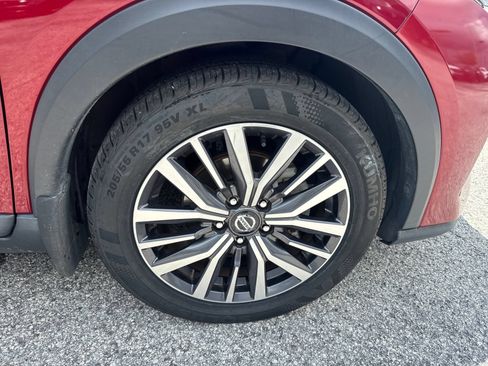 Used 2021 Nissan Kicks SV FWD image 8