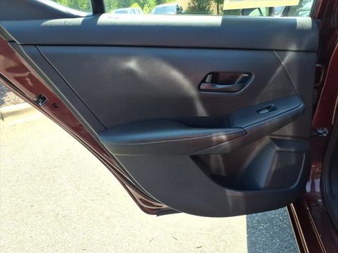 Used 2025 Nissan Sentra SV FWD image 24