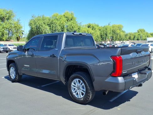 Used 2025 Toyota Tundra SR5 AWD/4WD image 6