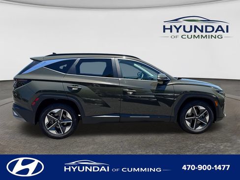 Certified 2025 Hyundai Tucson SEL FWD image 8