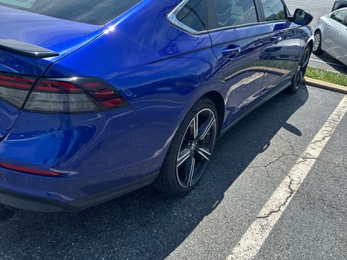 Used 2023 Honda Accord Sport image 3