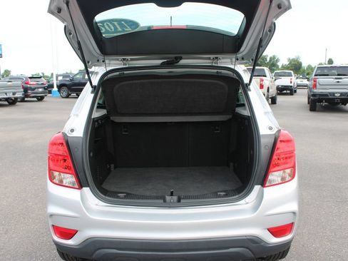 Used 2017 Chevrolet Trax LS FWD image 14