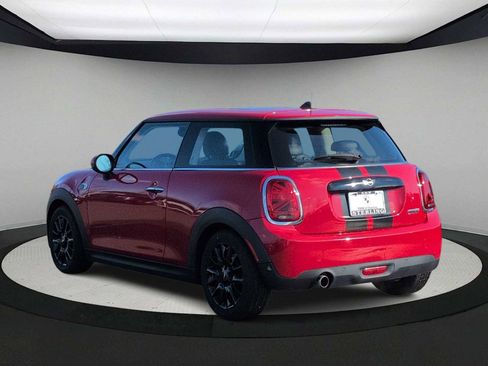 Used 2019 MINI Cooper 2-Door Hardtop image 6