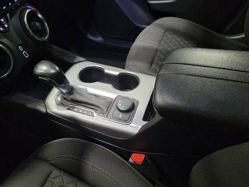 Used 2019 Chevrolet Blazer LT image 26