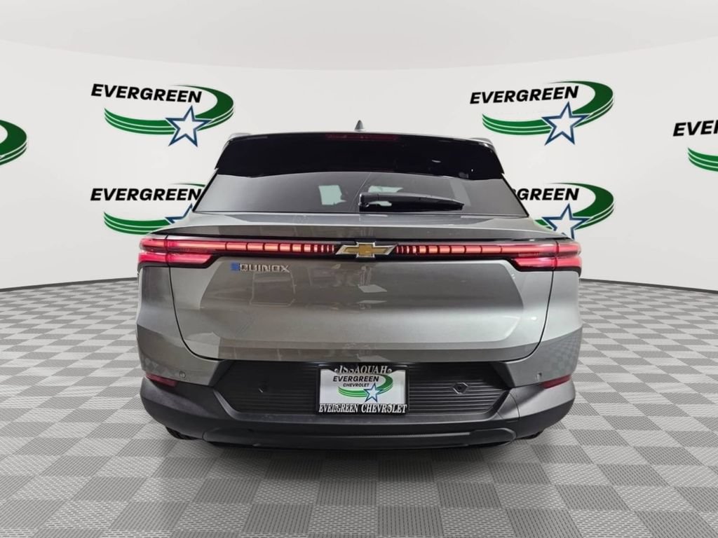 New 2026 Chevrolet Equinox EV LT FWD image 4