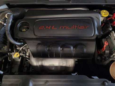 Used 2021 Jeep Compass Latitude w/ Sun and Sound Group AWD/4WD image 30