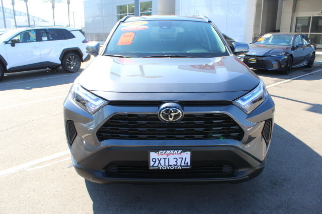 Certified 2025 Toyota RAV4 XLE AWD/4WD image 3