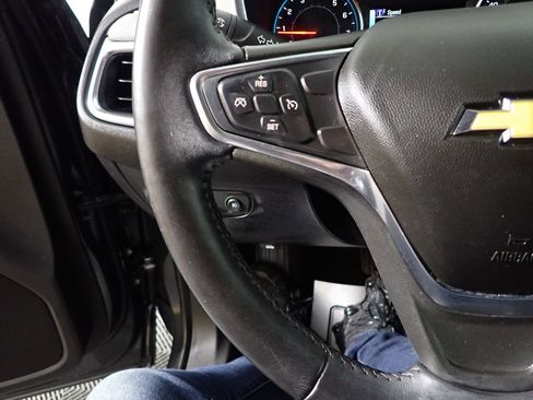 Used 2018 Chevrolet Equinox Premier image 28