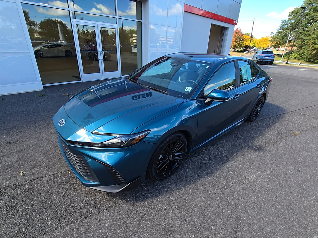 Certified 2025 Toyota Camry SE FWD image 21