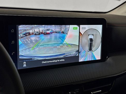 New 2026 Nissan Kicks SR w/ Cold Weather Package AWD/4WD image 15