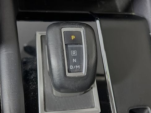 Used 2024 Mitsubishi Outlander SE image 24