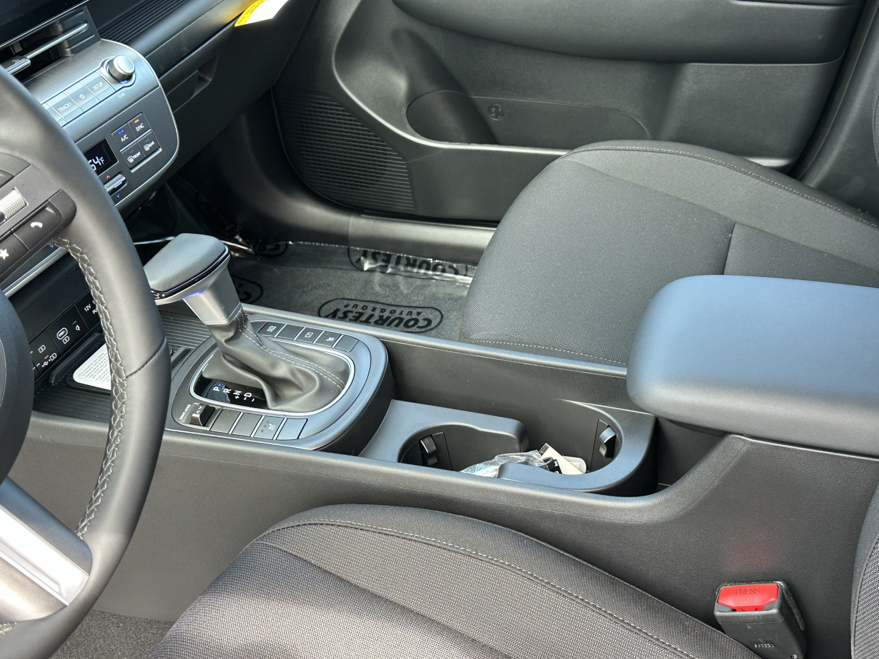 New 2027 Hyundai Kona SEL Sport FWD image 18