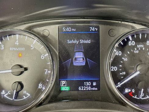 Used 2018 Nissan Rogue SV FWD image 19