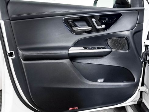 Certified 2026 Mercedes-Benz GLC 43 AMG 4MATIC image 20