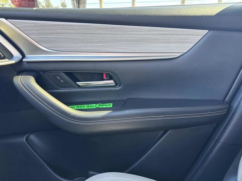 Used 2024 MAZDA CX-90 3.3 Turbo w/ Preferred Package image 23