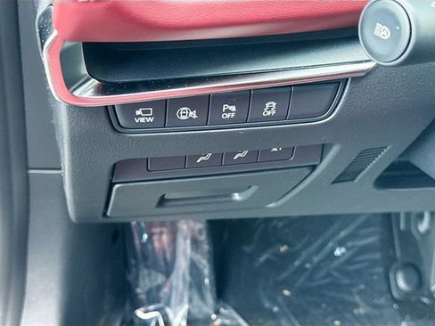 New 2026 MAZDA MAZDA3 Hatchback w/Premium Plus Pkg AWD/4WD image 11