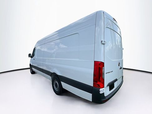 New 2025 Mercedes-Benz Sprinter 2500 image 3