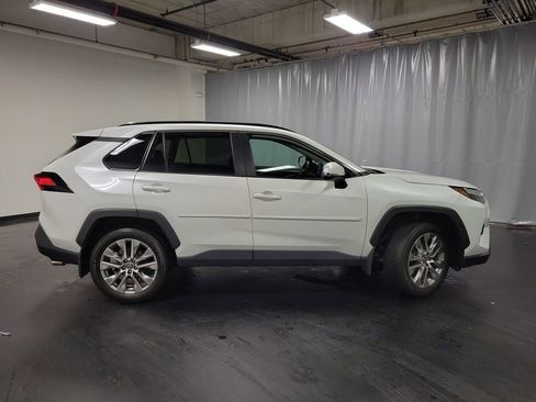Used 2023 Toyota RAV4 XLE Premium FWD image 9