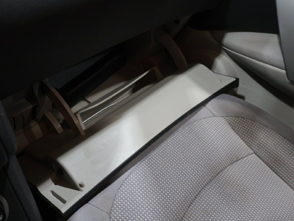 Used 2008 Nissan Rogue SL w/ Moonroof Pkg FWD image 29