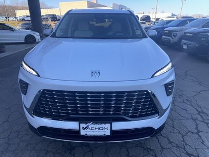 New 2026 Buick Enclave Avenir w/ Super Cruise Package