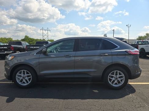 Used 2024 Ford Edge SEL w/ Convenience Package AWD/4WD image 4
