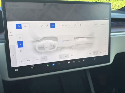 Used 2022 Tesla Model X image 13