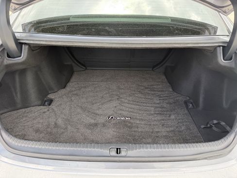 Used 2015 Lexus RC 350 w/ F Sport w/Summer Tires image 32