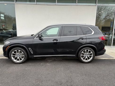 Certified 2023 BMW X5 xDrive40i w/ Premium Package image 2