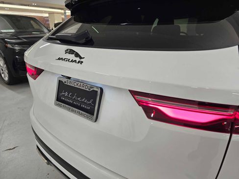 Used 2025 Jaguar F-PACE R-Dynamic S image 16