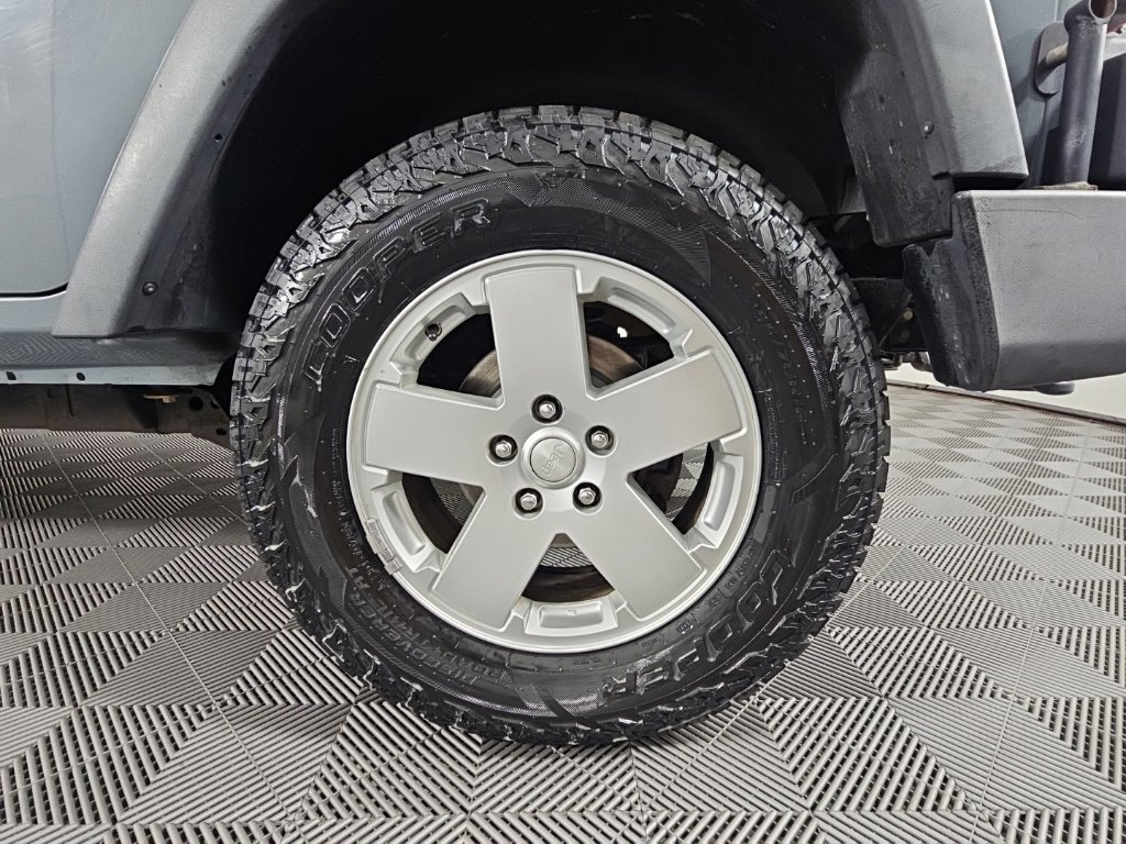 Used 2015 Jeep Wrangler Unlimited Sport w/ Quick Order Package 24S AWD/4WD image 13
