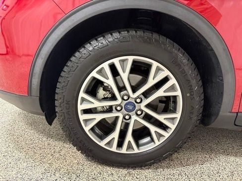 Used 2022 Ford Escape SEL w/ Technology Package AWD/4WD image 36