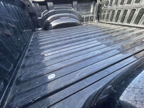 Used 2023 RAM 1500 Limited w/ Body Color Bumper Group image 16