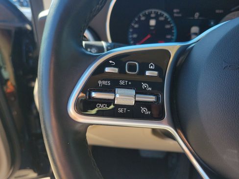 Certified 2020 Mercedes-Benz GLC 300 4MATIC image 28