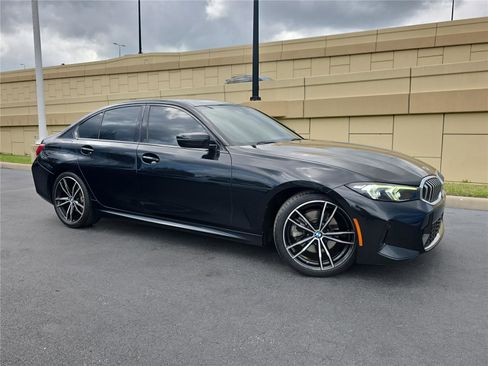 Certified 2023 BMW 330i 330i w/ M Sport Package image 24