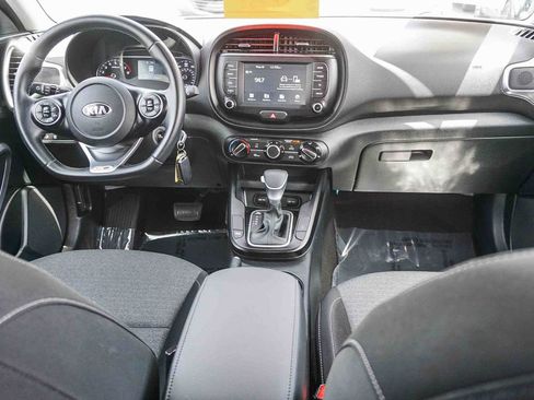 Used 2021 Kia Soul GT-Line FWD image 14
