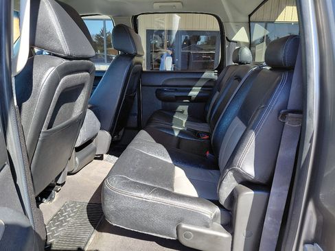 Used 2013 Chevrolet Silverado 1500 LS image 9