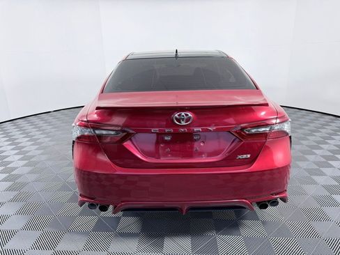 Used 2021 Toyota Camry XSE image 4
