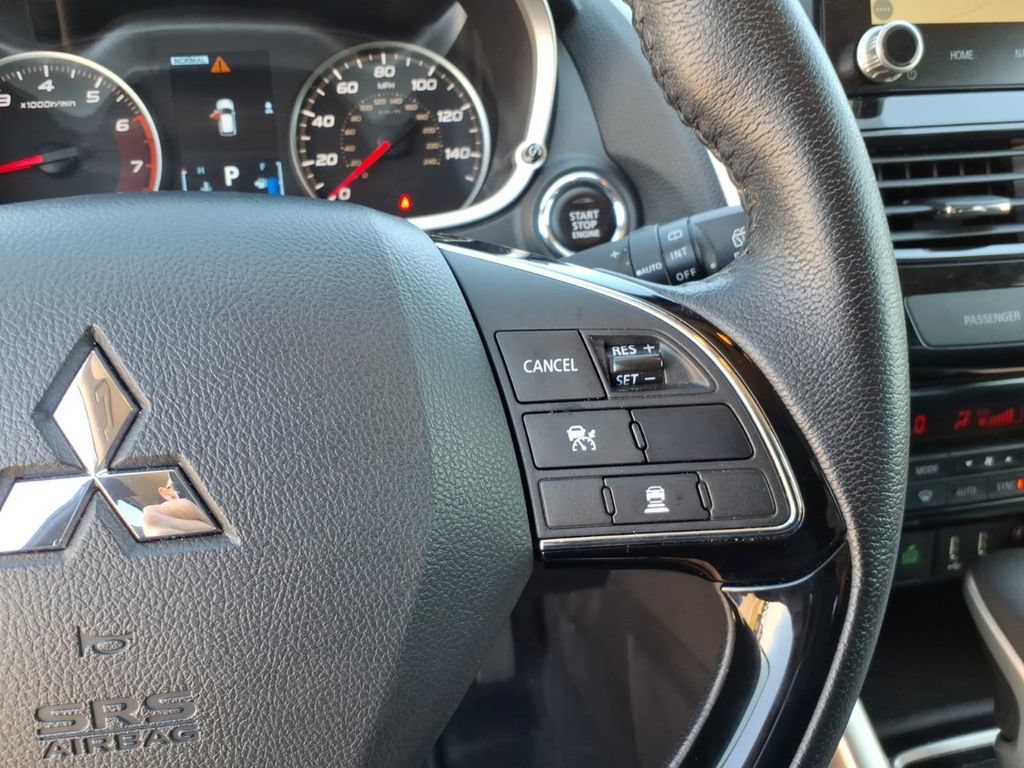 Used 2025 Mitsubishi Eclipse Cross SE AWD/4WD image 10