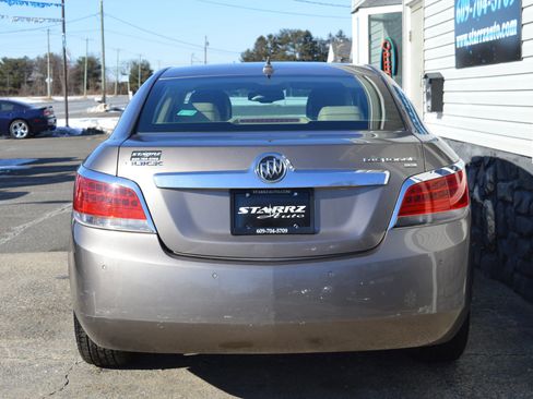 Used 2010 Buick LaCrosse CXL image 4