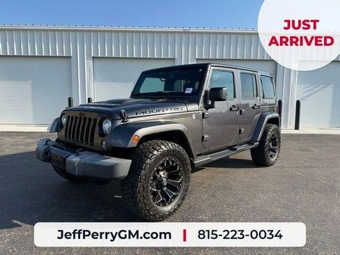 Used 2017 Jeep Wrangler Unlimited Sahara AWD/4WD image 1