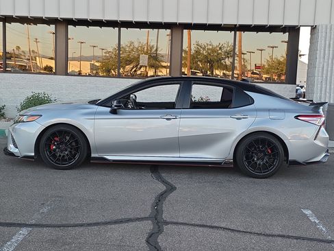 Used 2020 Toyota Camry TRD image 4