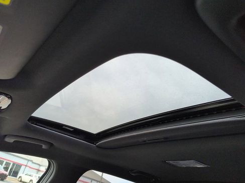 Used 2022 Hyundai Santa Cruz Limited image 14