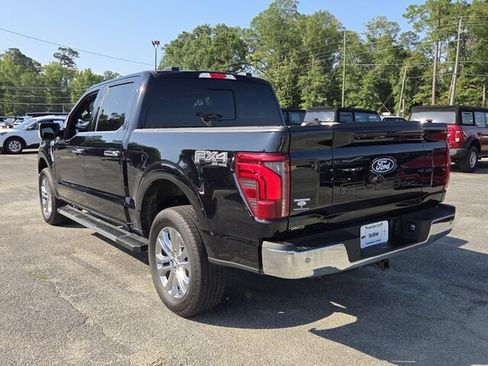 Used 2025 Ford F150 Lariat w/ Equipment Group 502A High AWD/4WD image 12