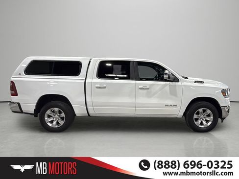 Used 2023 RAM 1500 Laramie AWD/4WD image 5