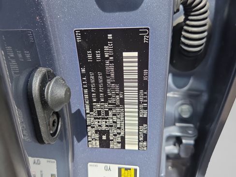 Used 2022 Toyota Corolla Cross LE FWD image 15
