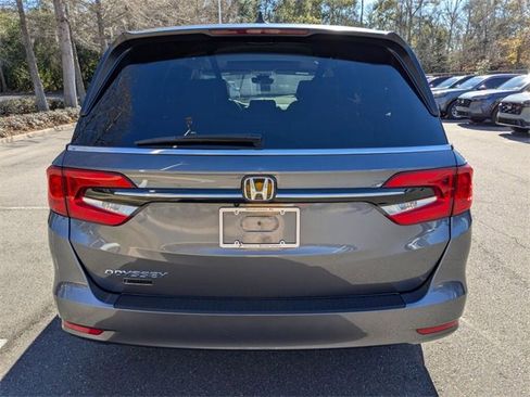 Certified 2023 Honda Odyssey EX-L image 8